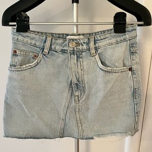 *NWT* Mini skirt